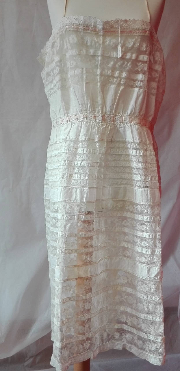 abito femminile - manifattura italiana (inizio sec. XX)