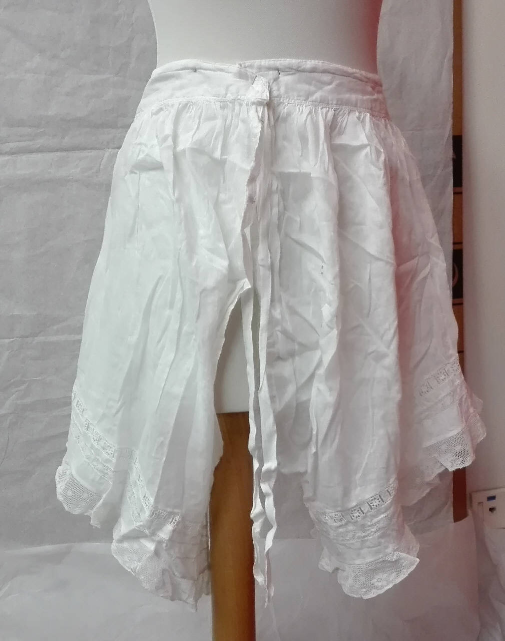 abito femminile - manifattura italiana (inizio sec. XX)