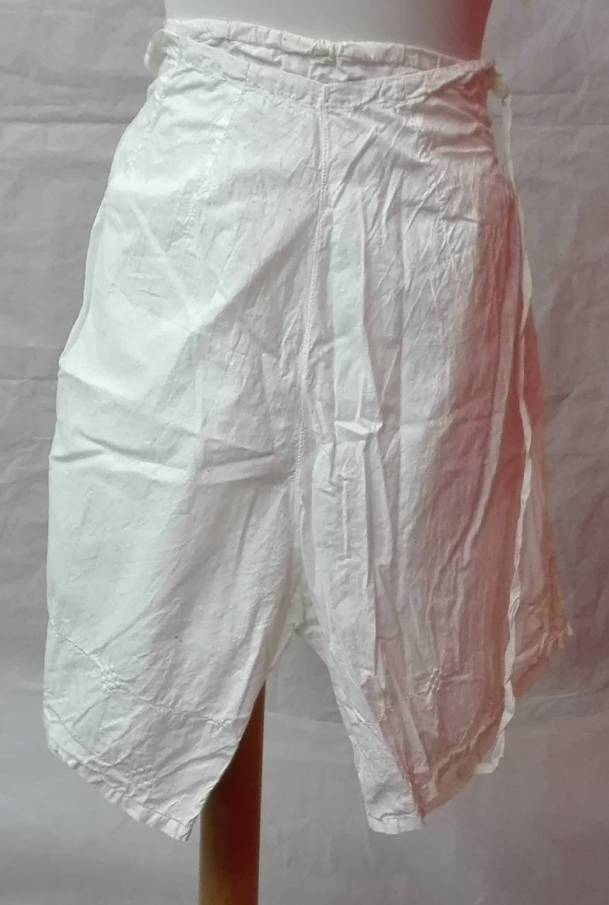 abito femminile - manifattura italiana (inizio sec. XX)