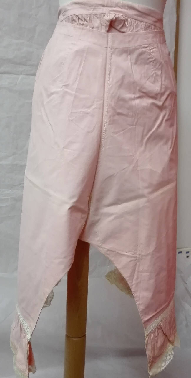 abito femminile - manifattura italiana (inizio sec. XX)