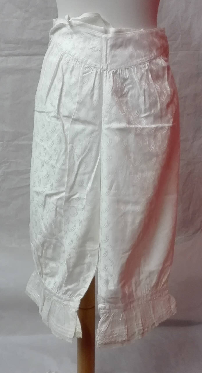 abito femminile - manifattura italiana (inizio sec. XX)