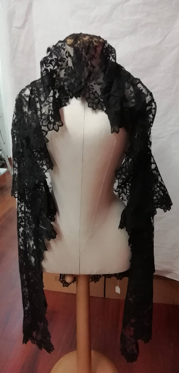 scialle - manifattura italiana (terzo quarto sec. XIX)