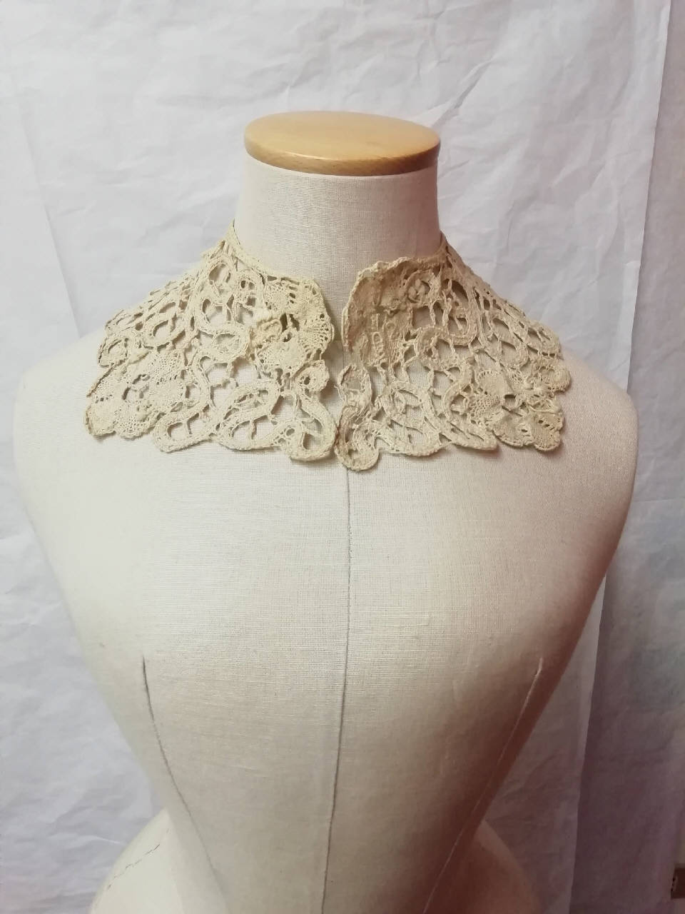 colletto - manifattura italiana (inizio sec. XX)