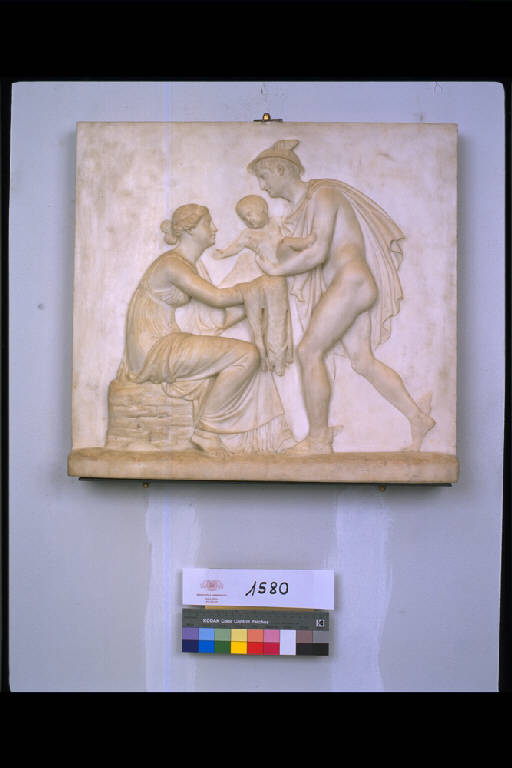 MERCURIO AFFIDA IL PICCOLO BACCO AD INO (bassorilievo) di Thorvaldsen Bertel (primo quarto sec. XIX)