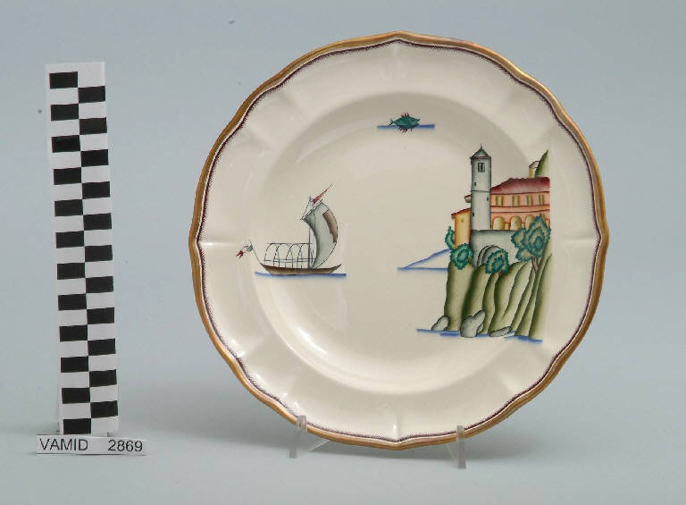 Veduta dell'eremo di Santa Caterina del Sasso a Leggiuno ed elementi caratteristici del Lago Maggiore (piatto fondo) di Andlovitz Guido; Società Ceramica Italiana Laveno (sec. XX)