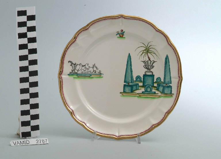 Veduta di un giardino all'italiana ed elementi caratteristici del Lago Maggiore (piatto da frutta) di Andlovitz Guido; Società Ceramica Italiana Laveno (sec. XX)