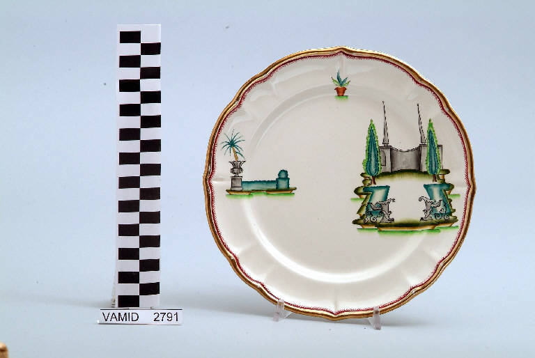 Veduta di un giardino all'italiana ed elementi caratteristici del Lago Maggiore (piatto da frutta) di Andlovitz Guido; Società Ceramica Italiana Laveno (sec. XX)