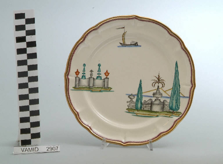 Veduta di un giardino all'italiana ed elementi caratteristici del Lago Maggiore (piatto da frutta) di Andlovitz Guido; Società Ceramica Italiana Laveno (sec. XX)