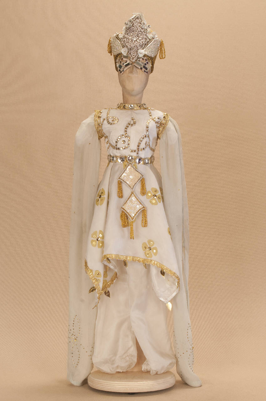 Diamante (abito di marionetta) di Monti, Eugenio; Associazione Grupporiani - ambito milanese||ambito milanese (ultimo quarto sec. XX)