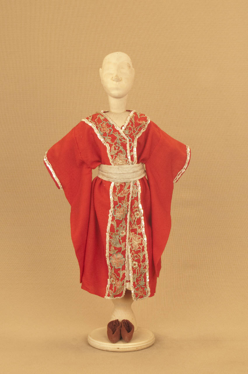 Giappone ed. A (abito di marionetta) di Colla, Carlo II; Colla, Rosina; Compagnia Carlo Colla e Figli - ambito Italia settentrionale||ambito Italia settentrionale (fine sec. XIX)