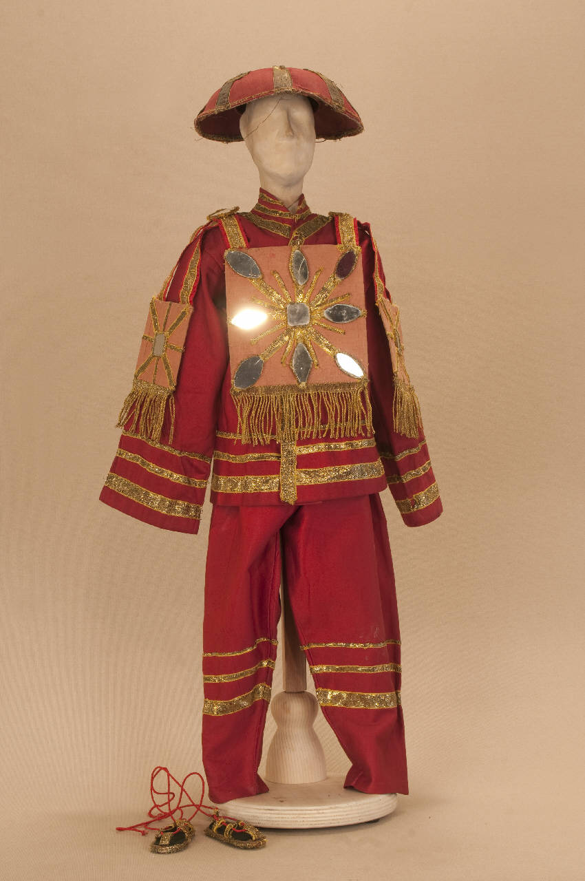 Guardia del sole (abito di marionetta) di Colla, Carlo II; Colla, Rosina; Compagnia Carlo Colla e Figli - ambito milanese||ambito milanese (inizio sec. XX)