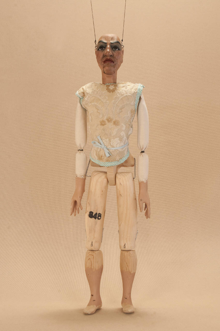 Sacerdote (marionetta) di Citterio, Franco - ambito milanese (fine sec. XX)