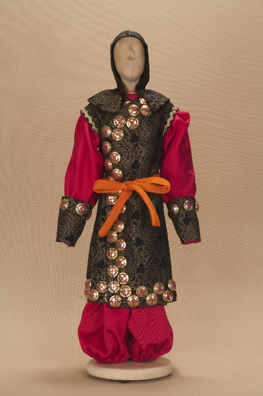 Capo Guardie (abito di marionetta) di Monti, Eugenio; Associazione Grupporiani - ambito milanese||ambito milanese (inizio sec. XXI)