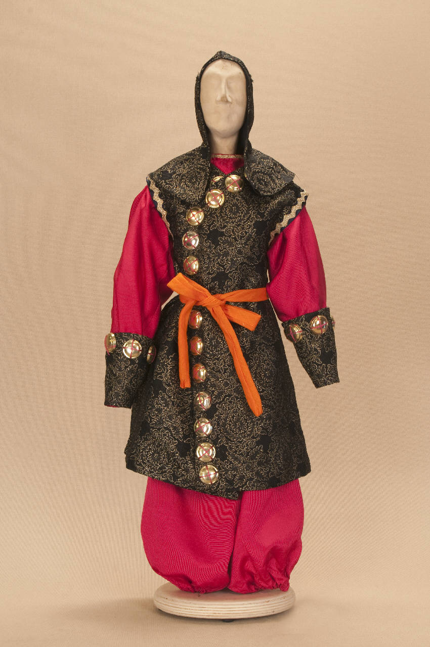 Guardia (abito di marionetta) di Monti, Eugenio; Associazione Grupporiani - ambito milanese||ambito milanese (inizio sec. XXI)