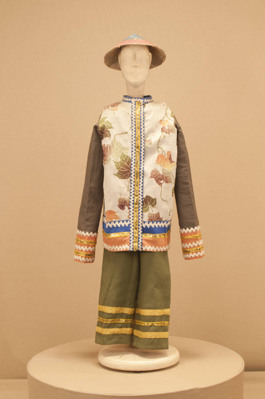 Portatore portantina (abito di marionetta) di Colla, Rosina; Colla, Carlo II; Compagnia Carlo Colla e Figli; Colla, Giuseppe - ambito milanese||ambito milanese||ambito milanese||ambito italia settentrionale (secondo quarto||secondo quarto sec. XIX||sec. XX)