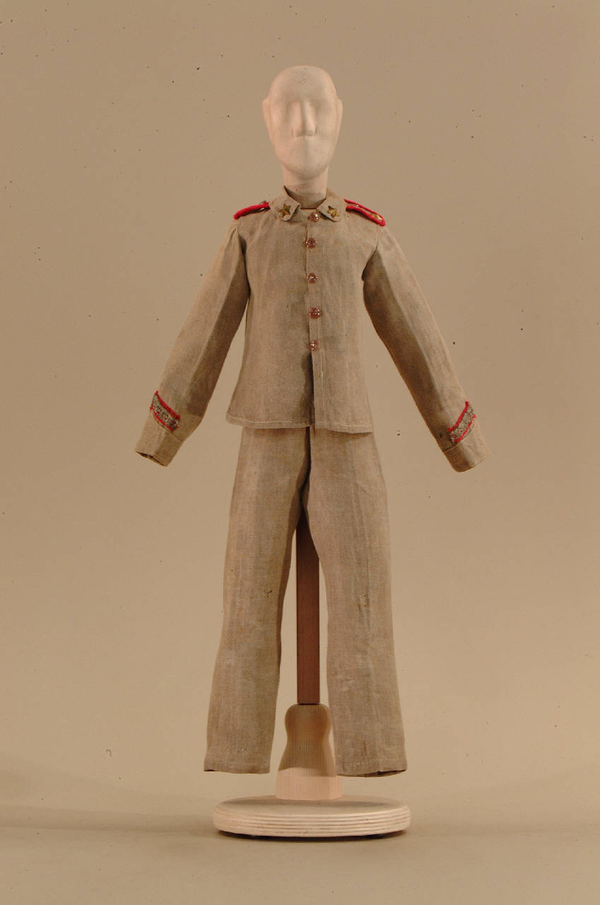 Ufficiale coloniale (abito di marionetta) (prima metà sec. XX)