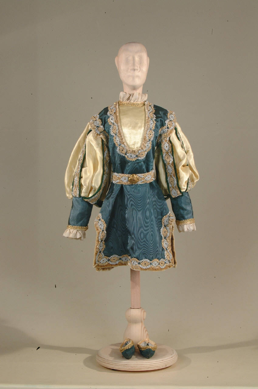 Ballerina en travestì (abito di marionetta) di Colzani, Silvia - ambito lombardo (seconda metà sec. XX)