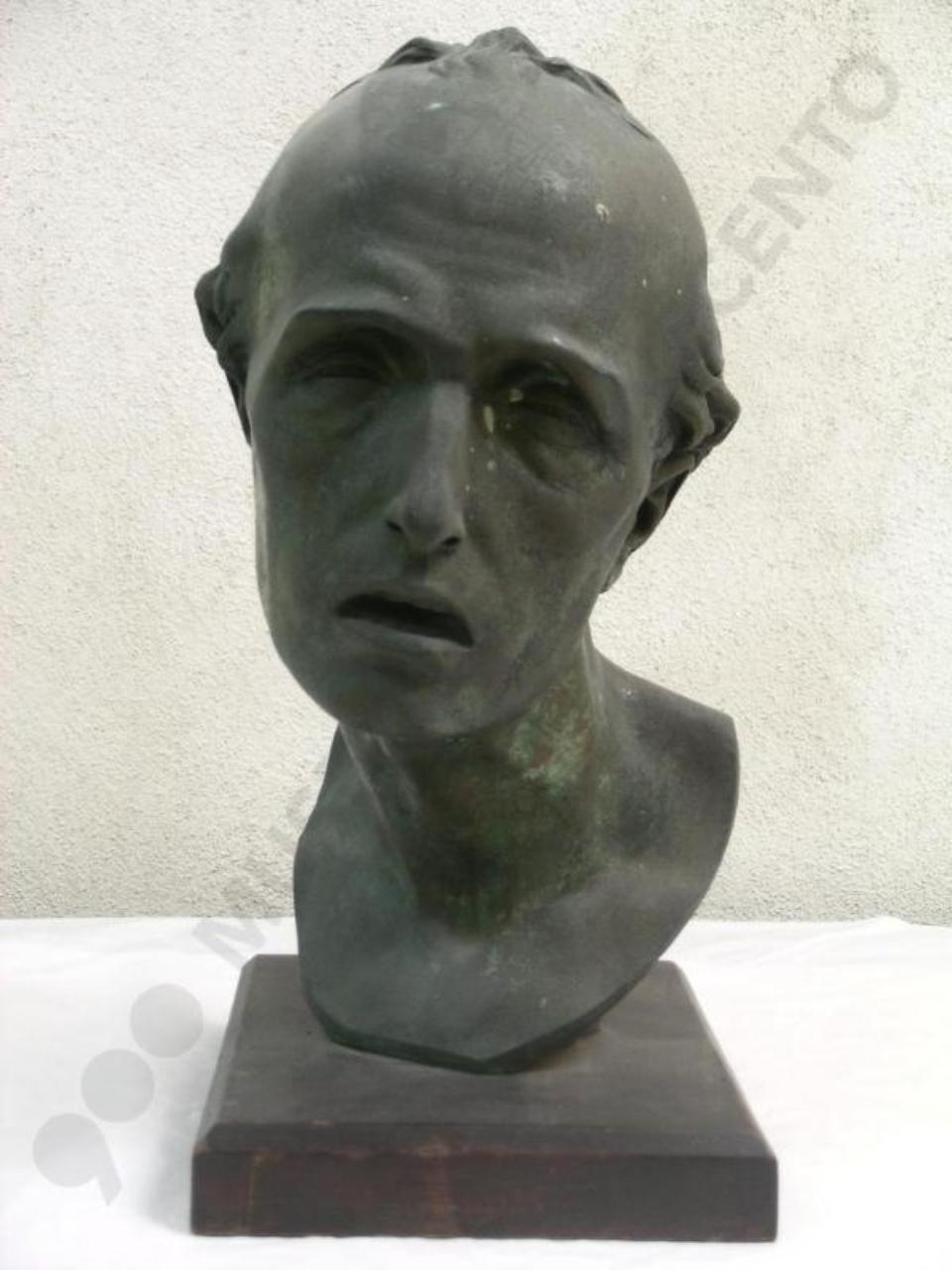 Testa di vecchio, ritratto d'uomo (scultura) di Bazzoni, Alberto (sec. XX)