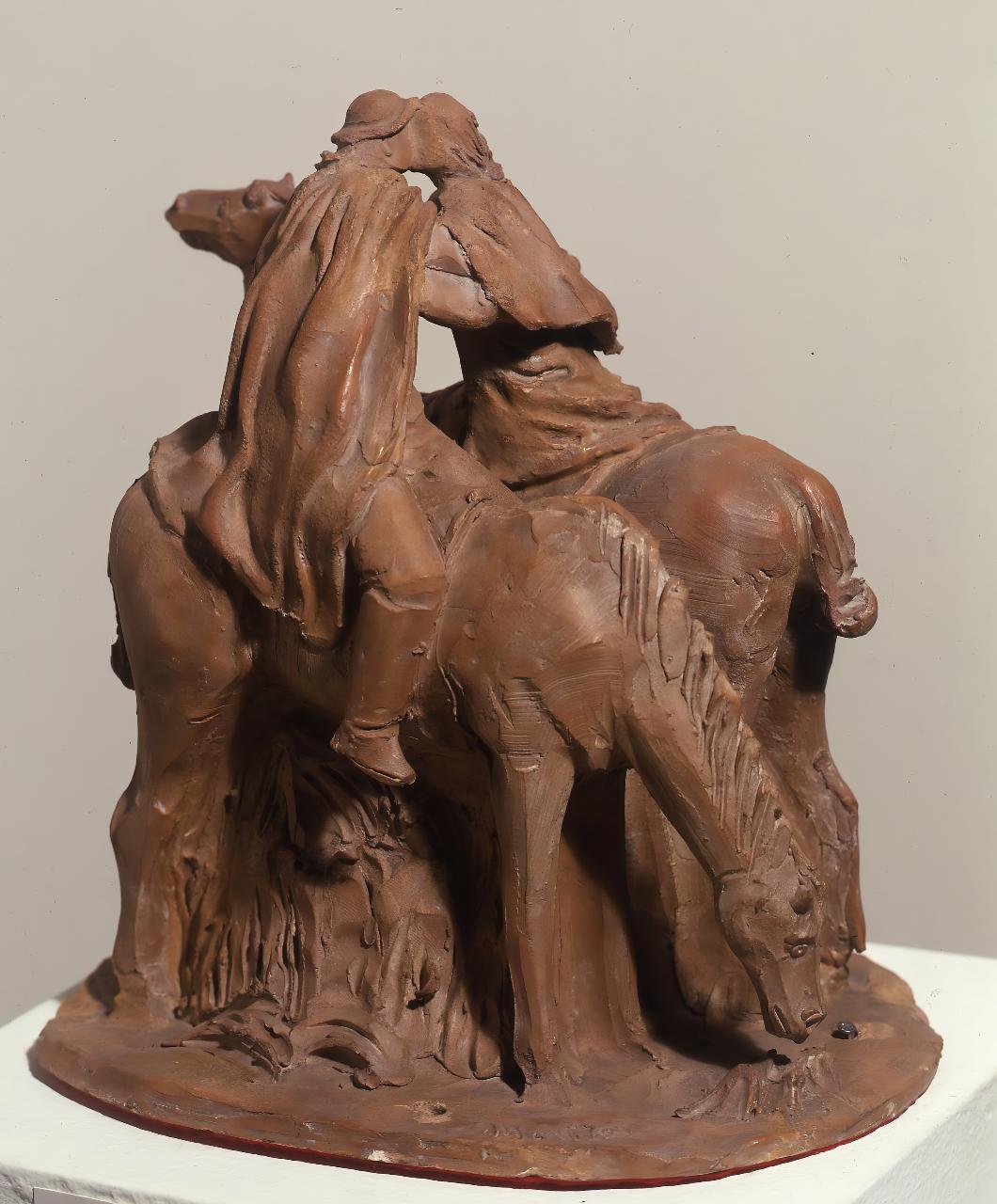 Amanti a cavallo, persone a cavallo (gruppo scultoreo) di Martini, Arturo (sec. XX)