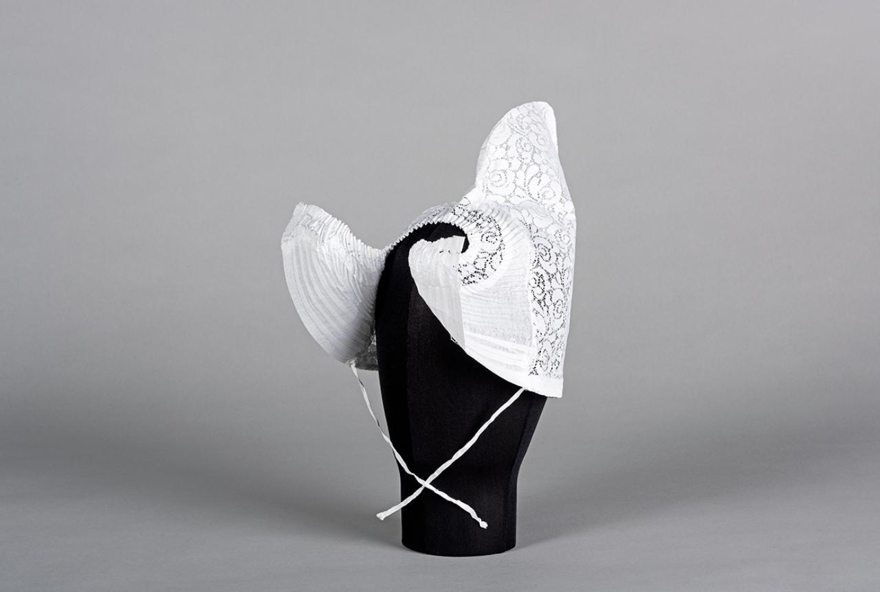 cappello - ambito Europa (sec. XX)