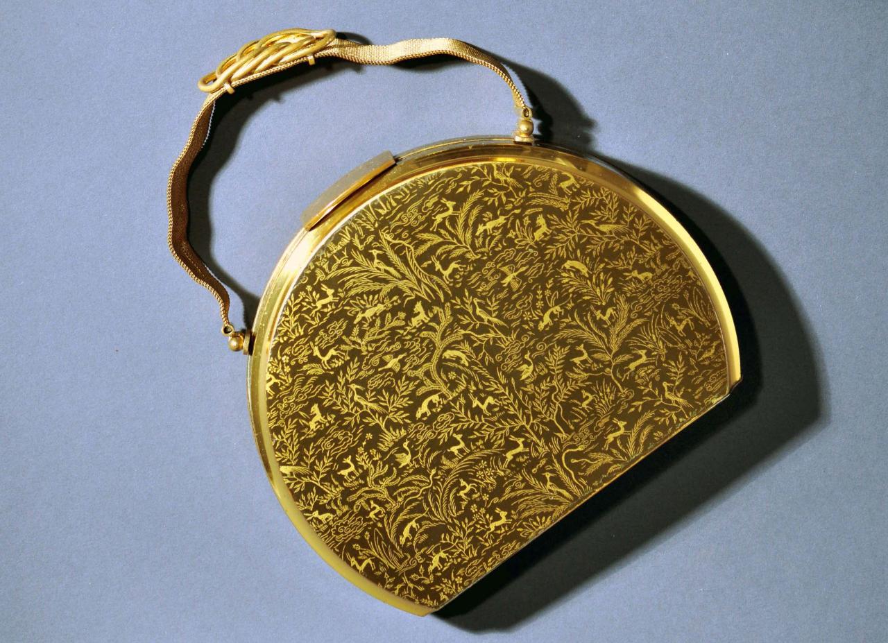 borsa - manifattura francese (?) (secondo quarto sec. XX)