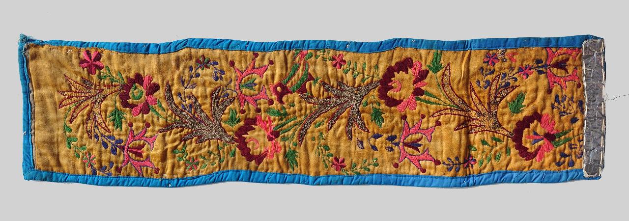 Fiori (frammento di paramento) - ambito Sud America (sec. XX)