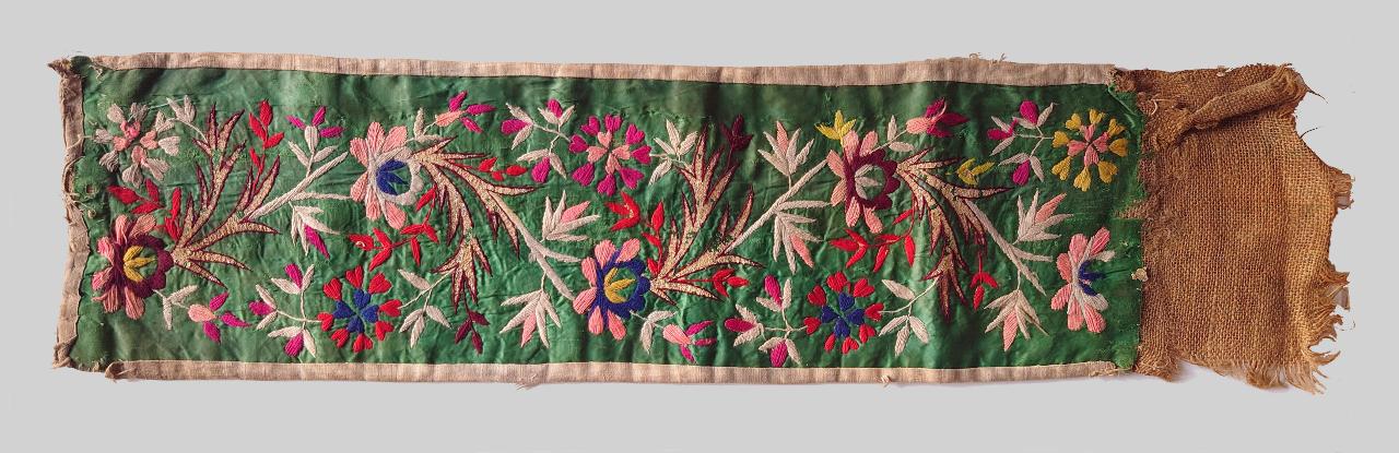 Fiori (frammento di paramento) - ambito Sud America (sec. XX)