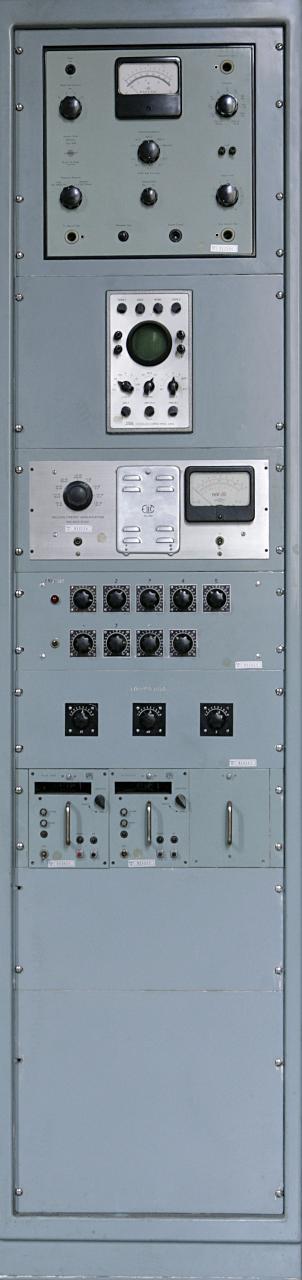 telaio studio fonologia di Lietti, Alfredo; Brüel & Kjær; Siae Microelettronica S.p.A.; Elit; RAI; Appel (terzo quarto||terzo quarto||terzo quarto||terzo quarto||terzo quarto sec. XX||sec. XX||sec. XX||sec. XX||sec. XX)