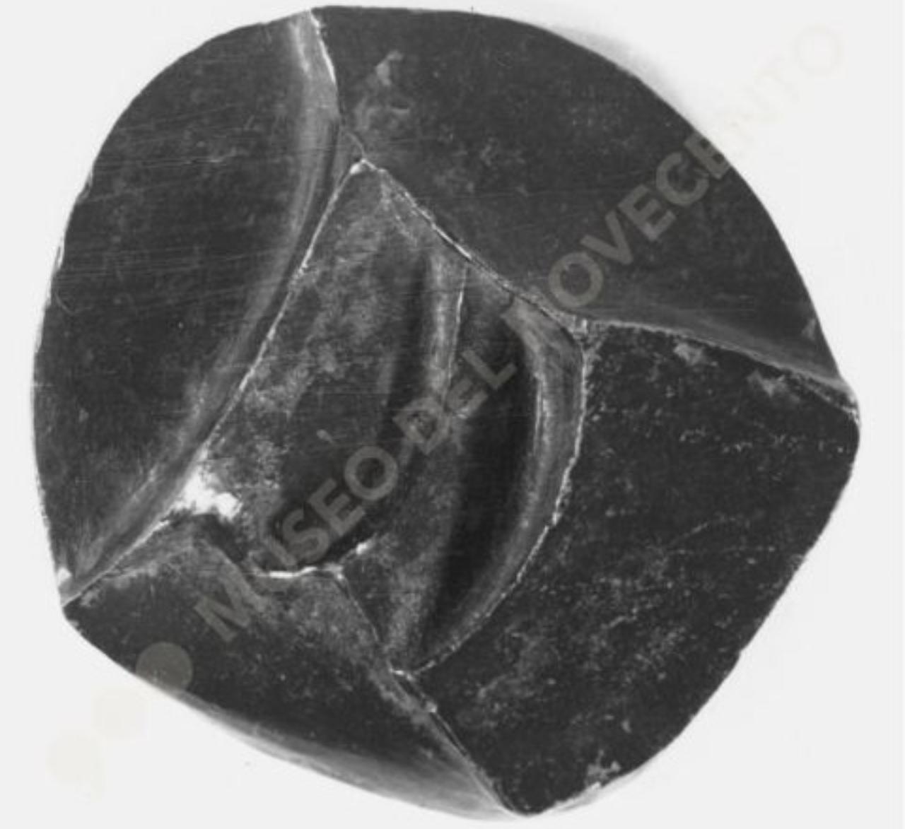 Impronta plastica armonica, composizione astratta (bassorilievo) di Guerrini, Lorenzo (seconda metà sec. XX)