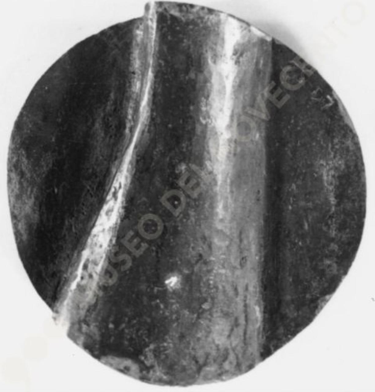 Impronta plastica forte, composizione astratta (bassorilievo) di Guerrini, Lorenzo (seconda metà sec. XX)