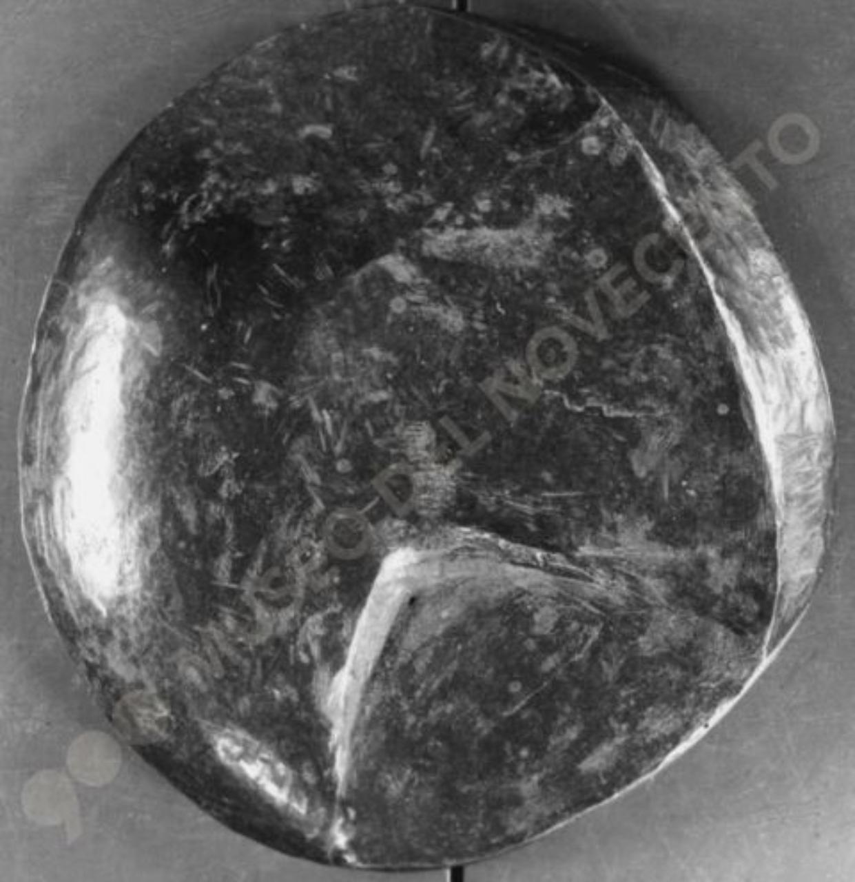 Impronta plastica lunare, composizione astratta (bassorilievo) di Guerrini, Lorenzo (seconda metà sec. XX)