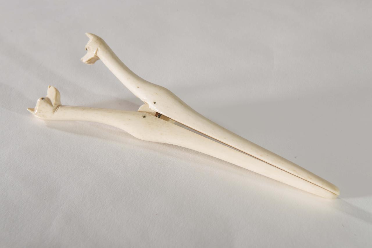 pinza allarga guanti - manifattura italiana (sec. XX)