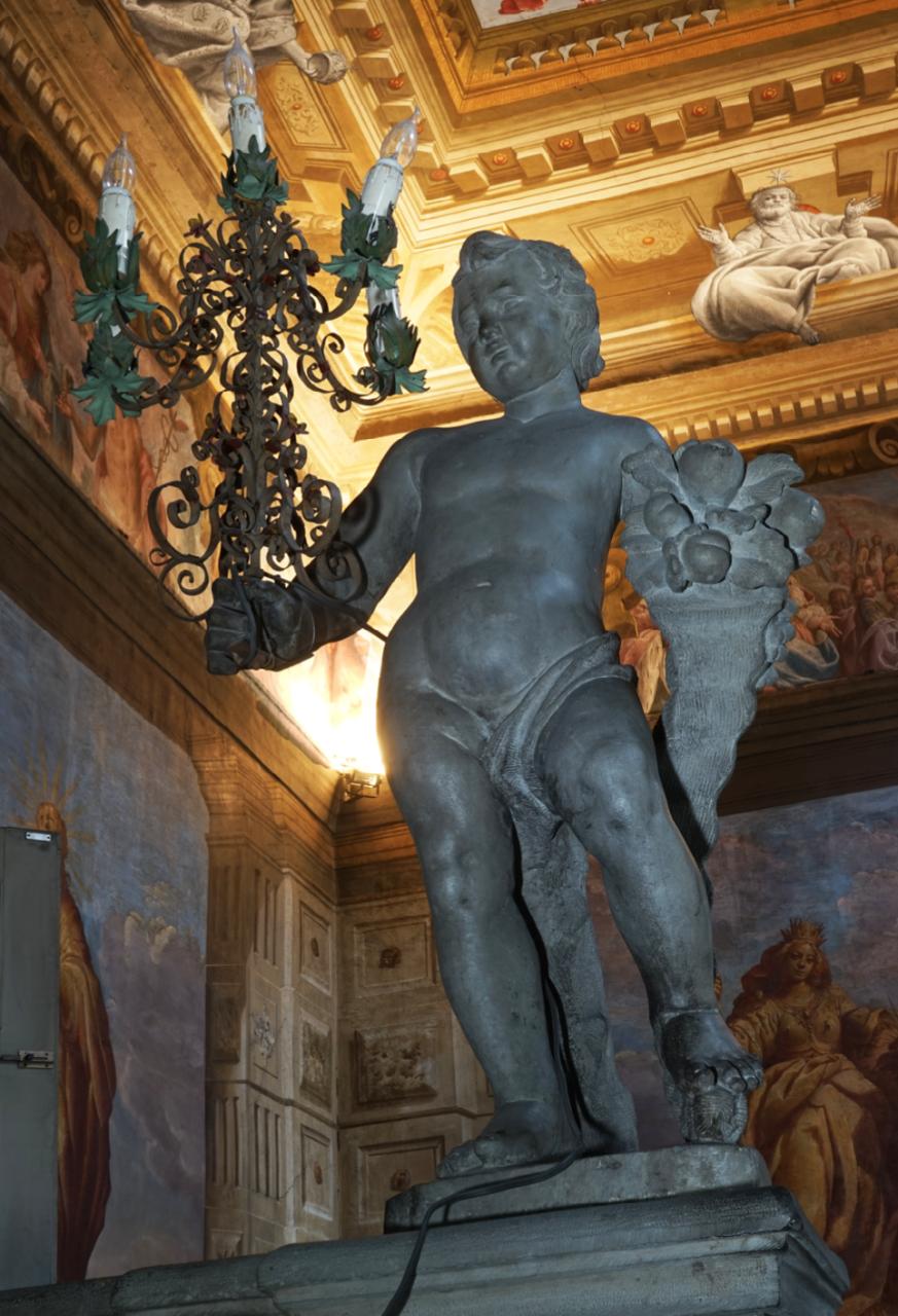 scultura reggilampada - scultore lombardo (sec. XVIII)