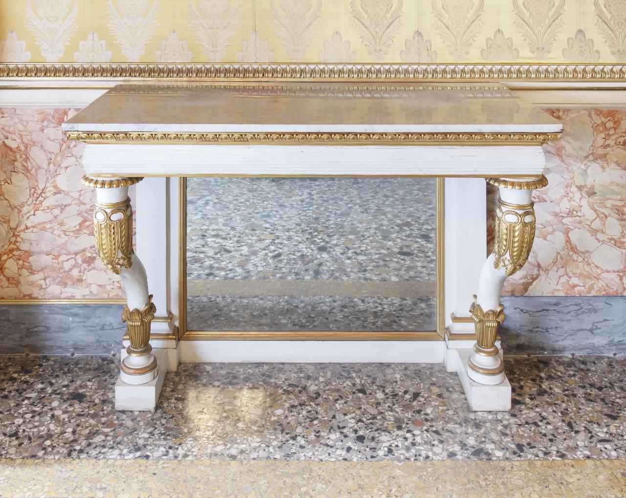console - bottega lombarda (secondo quarto sec. XIX)