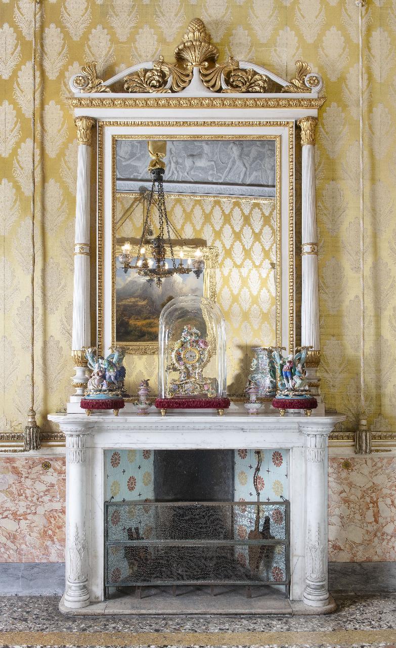 caminiera - bottega lombarda (terzo quarto sec. XIX)