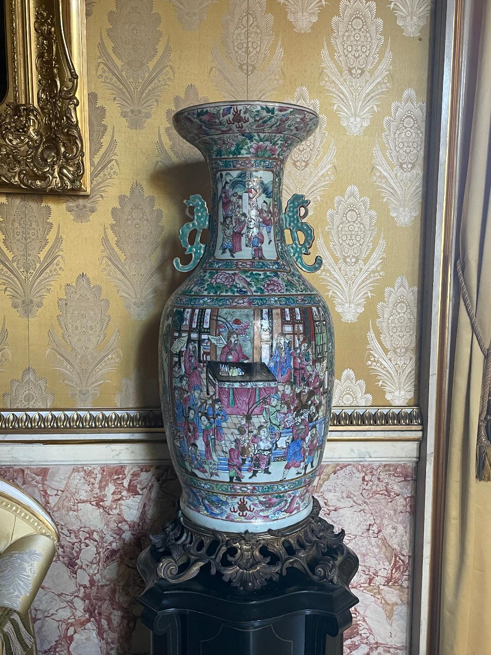 vaso - manifattura cantonese (primo quarto sec. XIX)