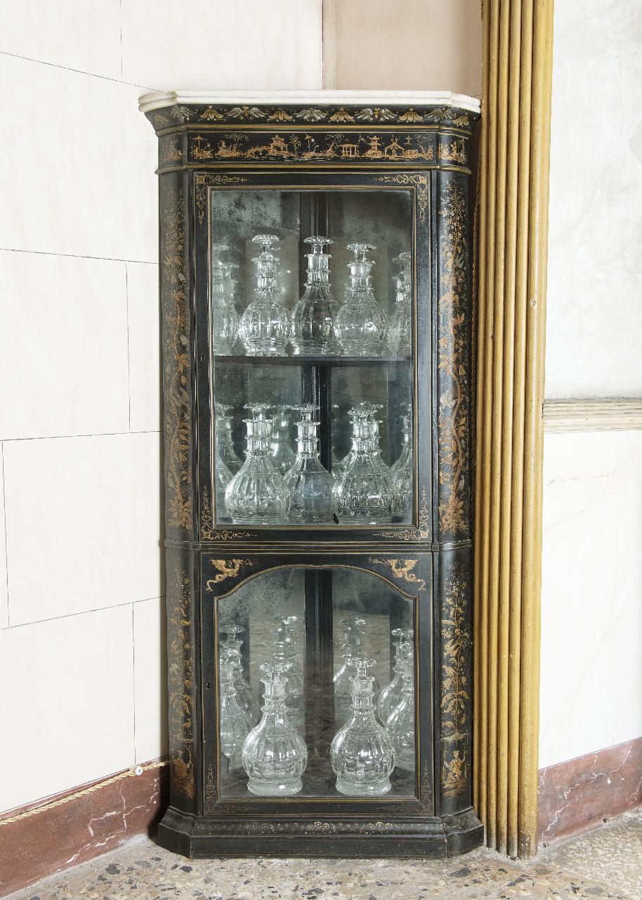 vetrina - bottega lombarda (secondo quarto sec. XIX)
