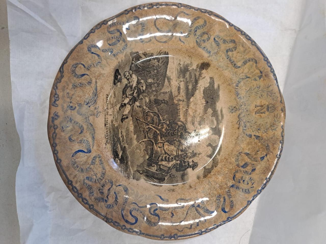 piatto - manifattura di Wedgwood (secc. XIX/ XX)