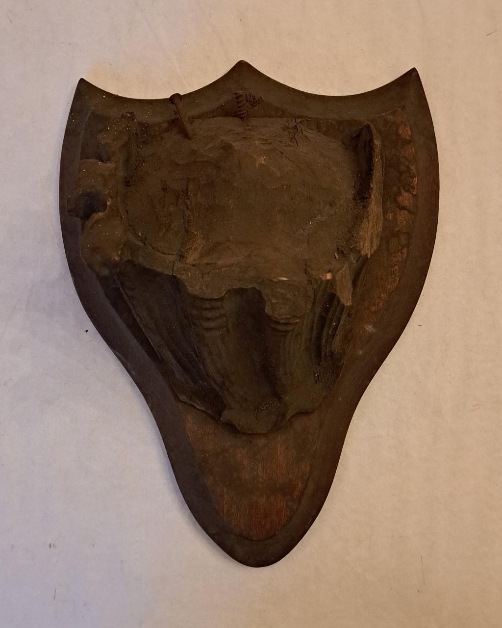sostegno per trofeo di caccia - ambito italiano (prima metà sec. XX)