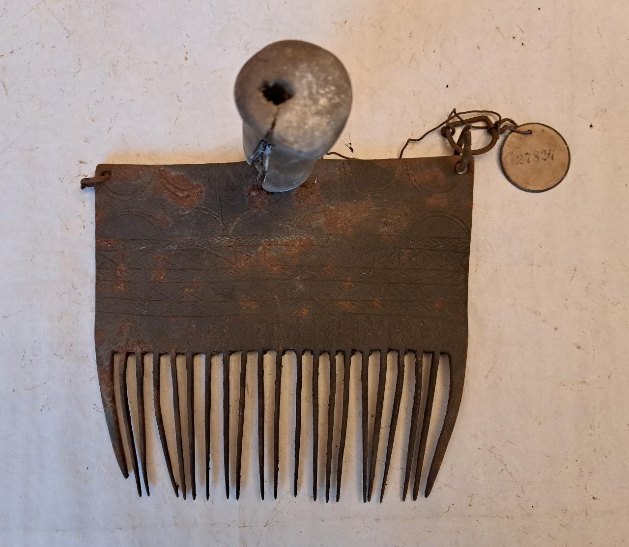 pettine - ambito Africa settentrionale (fine/ inizio secc. XIX/ XX)