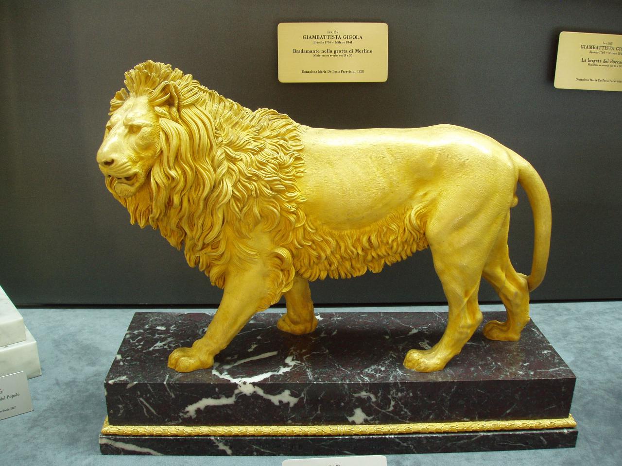 Leone, leone (statuetta) di Manifattura Strazza e Thomas; Monti, Gaetano (prima metà sec. XIX)