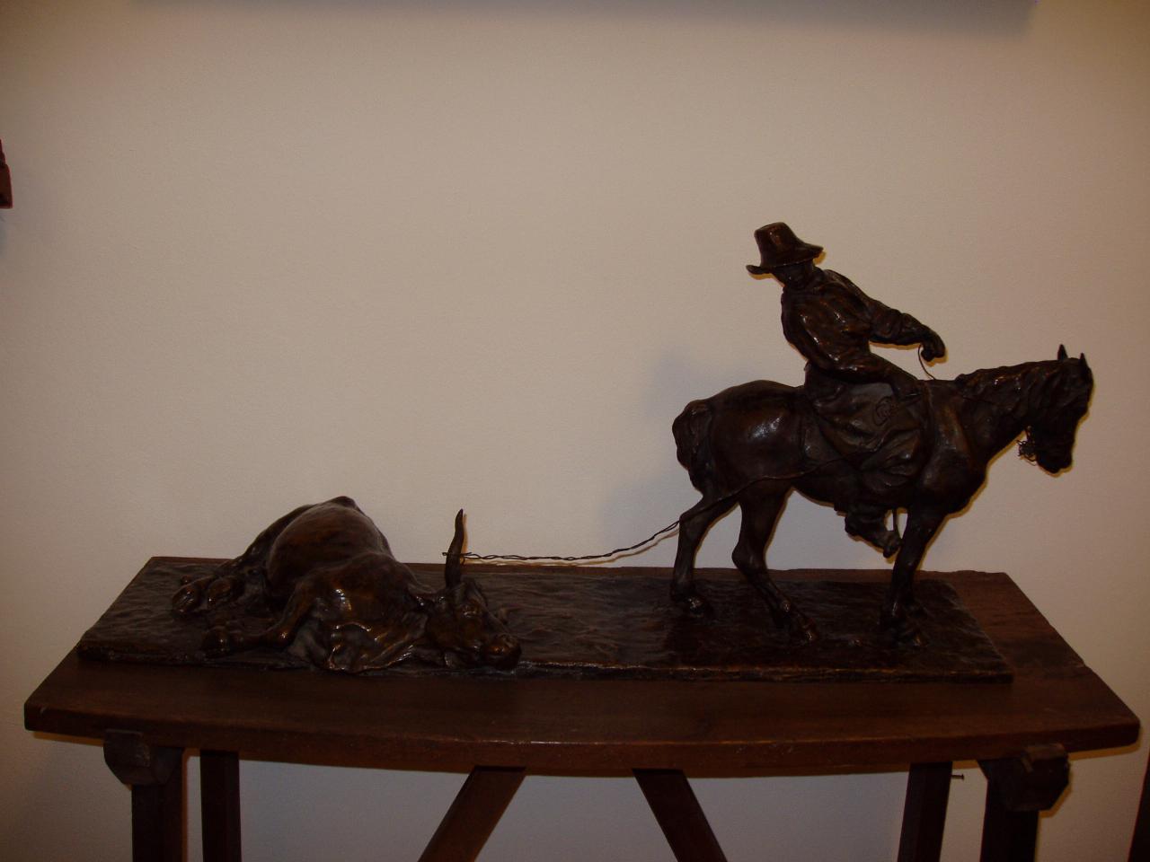 Nella Pampa, nella Pampa (gruppo scultoreo) di De Strobel, Daniele (primo quarto sec. XX)