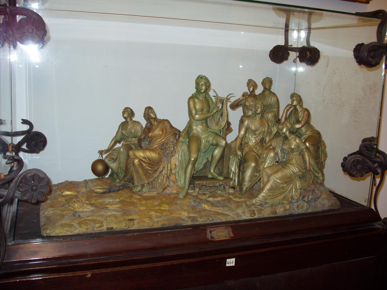 Gruppo raffigurante "Il Monte Parnaso" dall'affresco di Andrea Appiani, Il Monte Parnaso (gruppo scultoreo) di Manifattura Strazza e Thomas (prima metà sec. XIX)