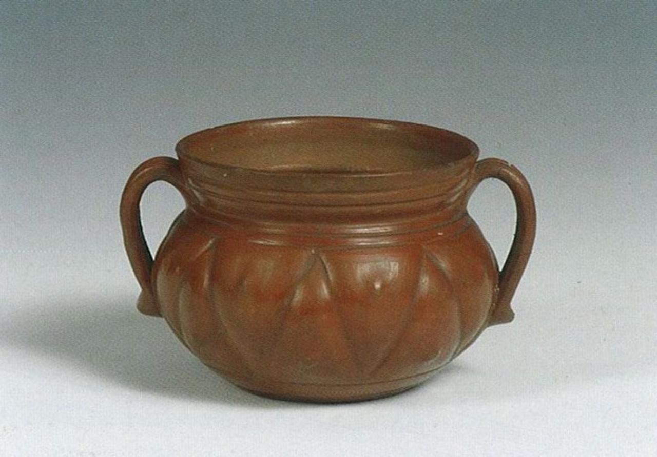 Coppa, motivi decorativi geometrici (coppa) - ambito messicano (secc. XVII/ XVIII)