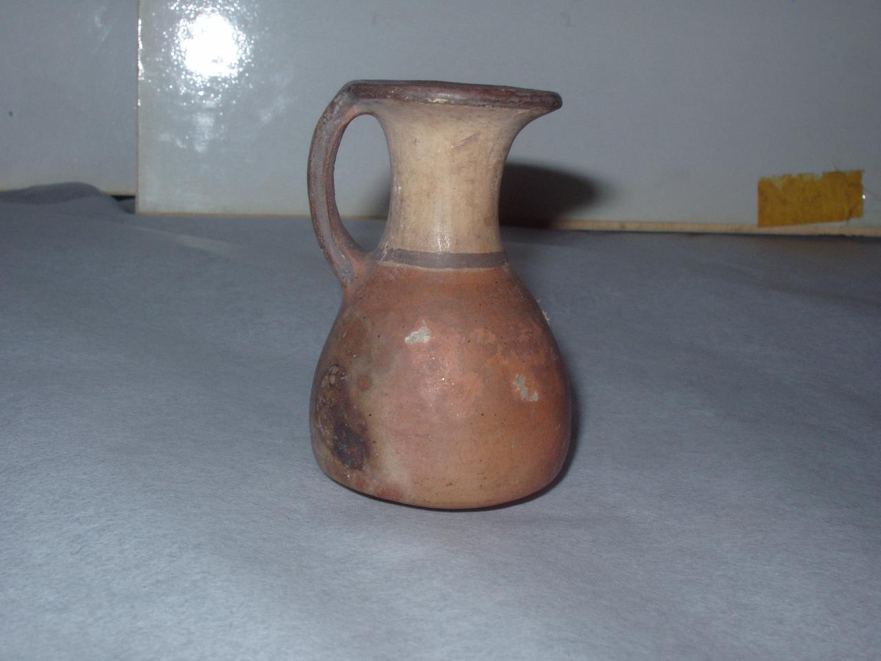 Brocca in miniatura con ansa laterale verticale, motivi decorativi geometrici (brocca) - produzione Inca (secc. XIV/ XVI)