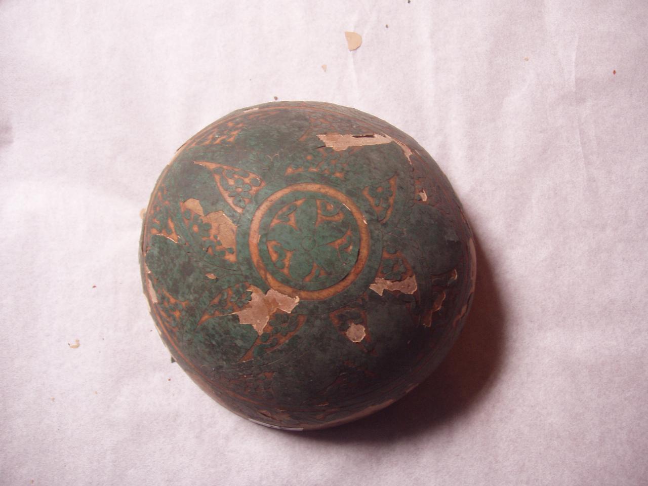 Ciotola, motivi floreali (ciotola) - ambito peruviano (secc. XVIII/ XIX)