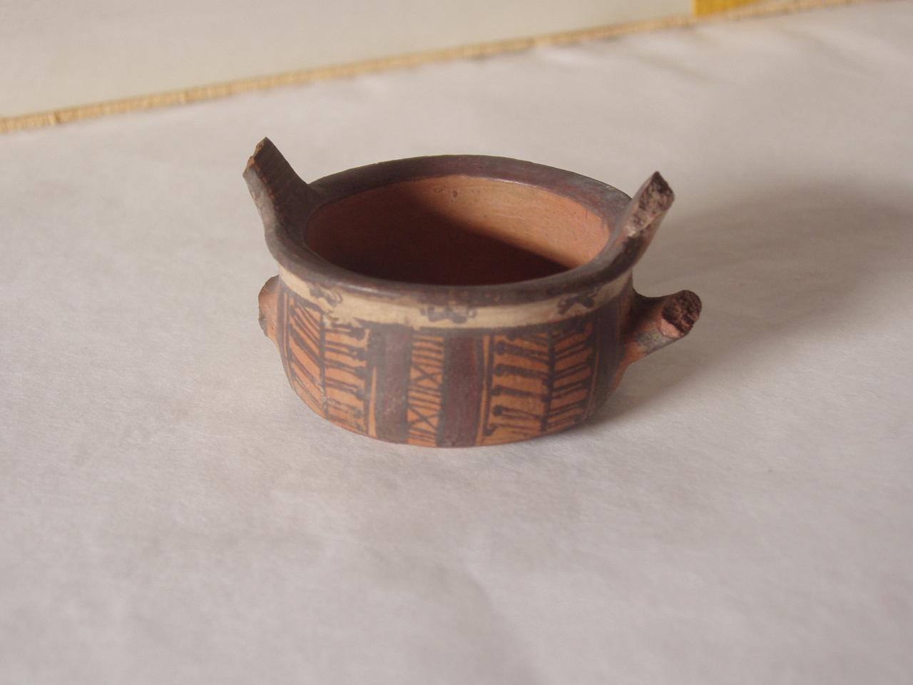 Ciotola in miniatura, motivi decorativi geometrici (ciotola) - produzione Inca (secc. XIV/ XVI)