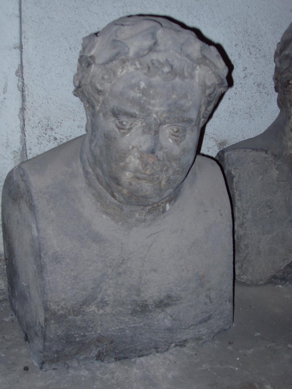 Busto all'antica, figura maschile (busto) - ambito lombardo (sec. XVI)