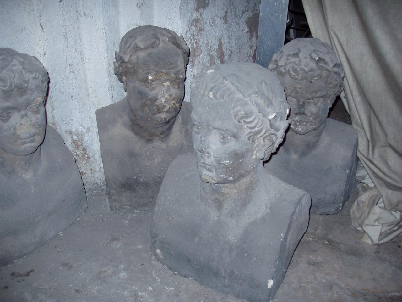 Busto all'antica, figura maschile (busto) - ambito lombardo (sec. XVI)