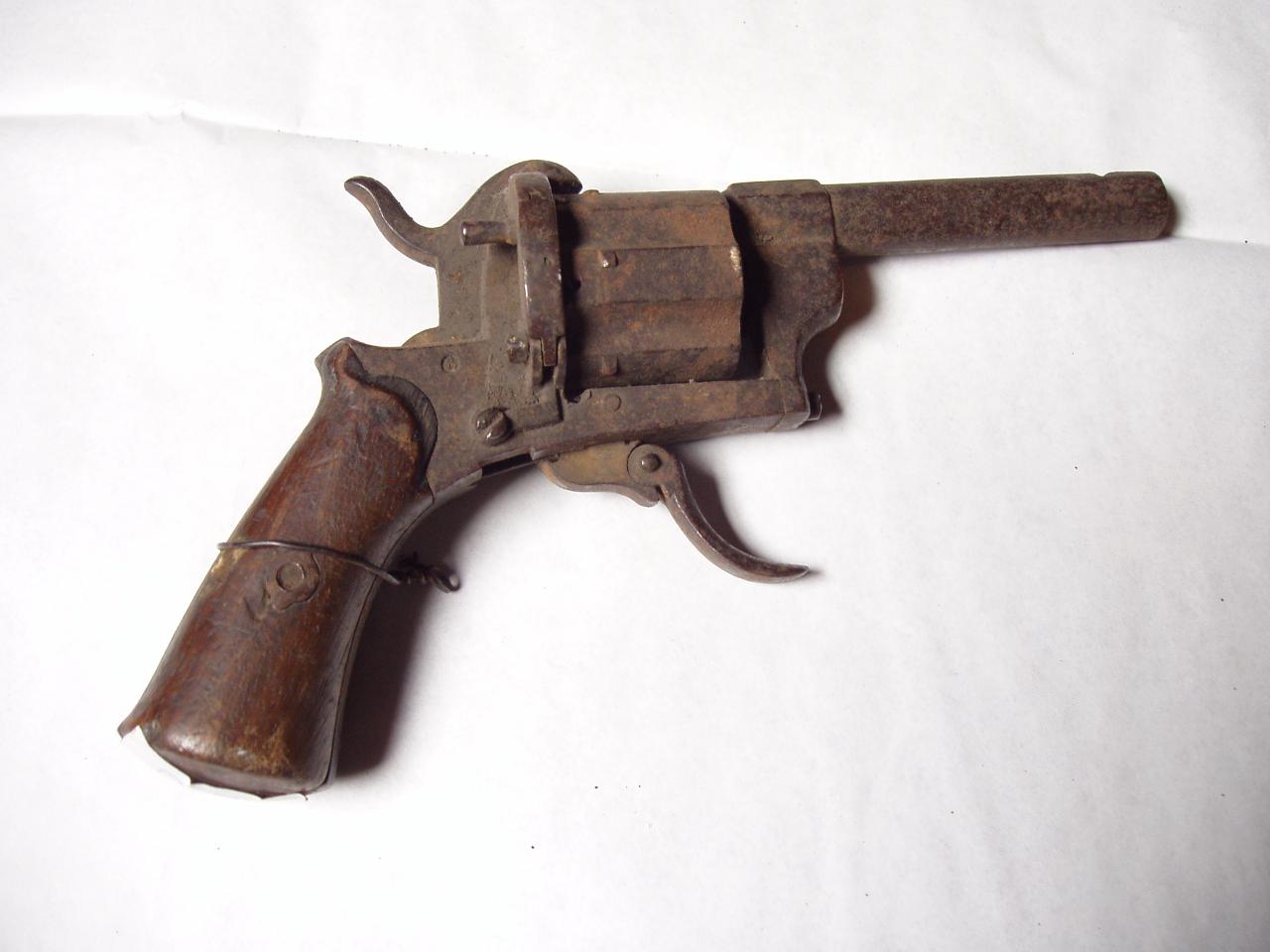 pistola di autore ignoto (n.d.)